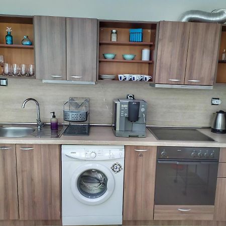 Into The Blue, 4 Guests, 5 Min Away From The Beach Varna Exterior foto