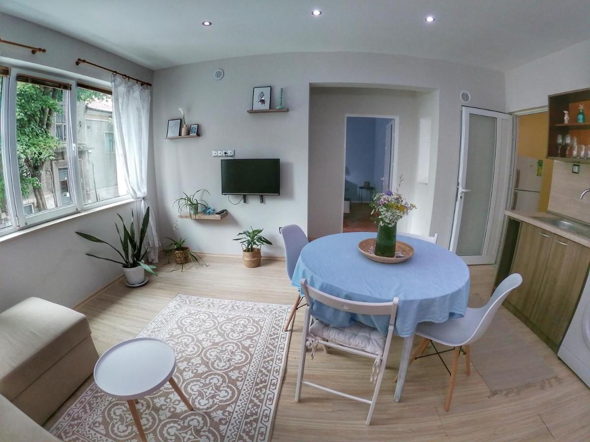 Into The Blue, 4 Guests, 5 Min Away From The Beach Varna Exterior foto