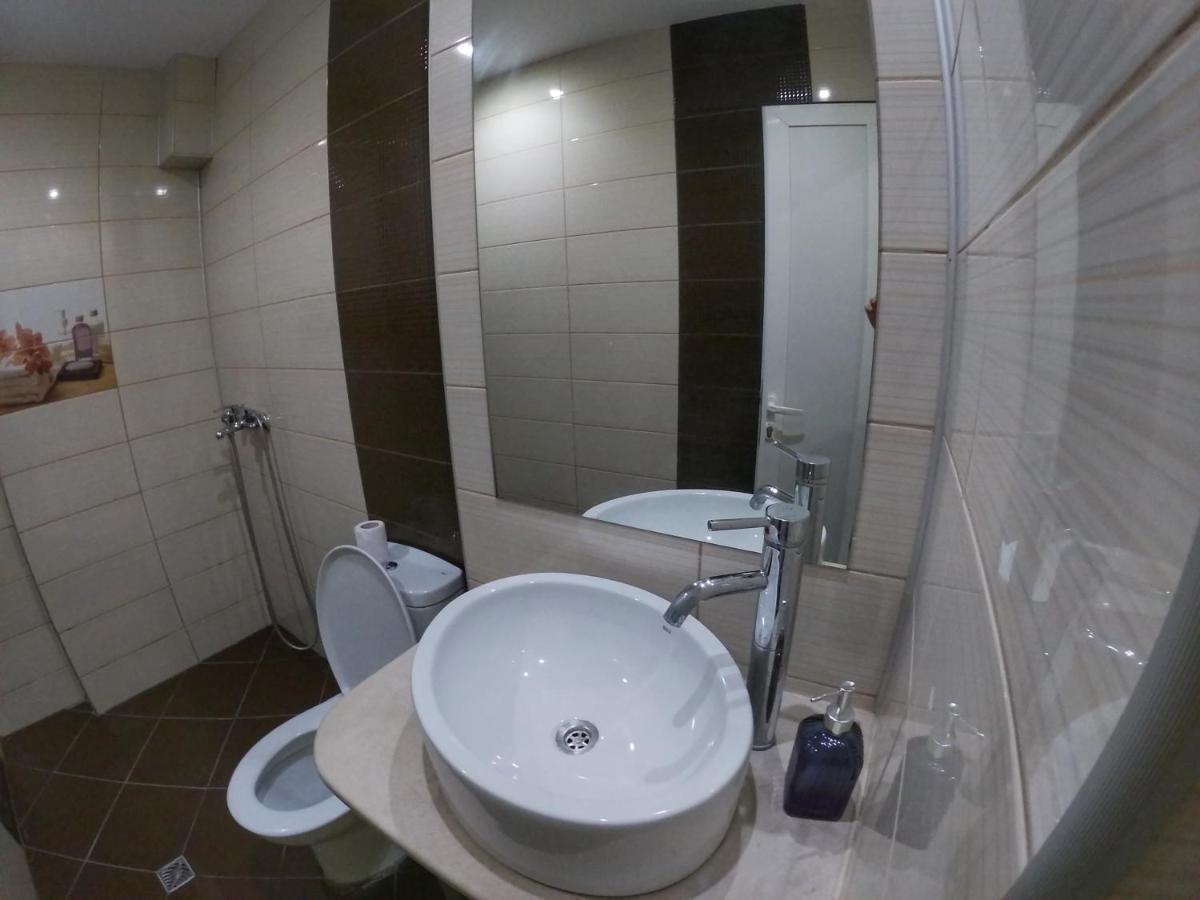 Into The Blue, 4 Guests, 5 Min Away From The Beach Varna Exterior foto