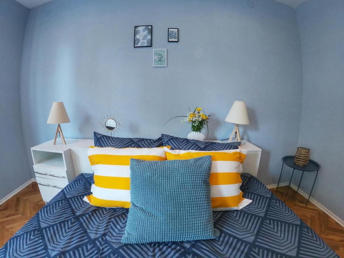 Into The Blue, 4 Guests, 5 Min Away From The Beach Varna Exterior foto